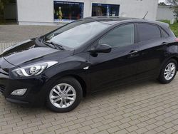 Schwarz Gebraucht 2014 Hyundai i30 Limousine | 6.899 € (Fairer Preis)