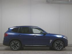 Phytonicblau metallic Gebraucht 2021 BMW iX3 Shadowline SUV | 29.980 € (Guter Preis)