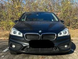 Schwarz Gebraucht 2015 BMW 220 Gran Tourer Sport Line Van / Kleinbus | 10.750 € (Superpreis)