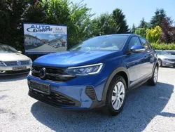 Blau Gebraucht 2024 VW Taigo Basis SUV | 17.950 € (Guter Preis)