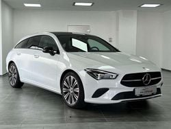 Weiß Gebraucht 2022 Mercedes CLA250 Limousine | 33.999 € (Guter Preis)