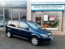 Blau Gebraucht 2013 VW Touran Comfortline Van / Kleinbus | 6.999 € (Fairer Preis)