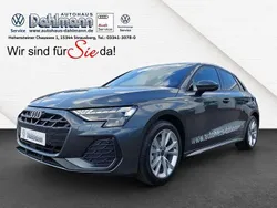 Grau Gebraucht 2025 Audi A3 Sportback S-Line Limousine | 35.980 € (Superpreis)