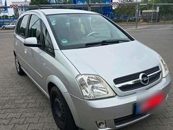 Gebraucht 2004 Opel Meriva Van / Kleinbus | 1.899 € (Fairer Preis)