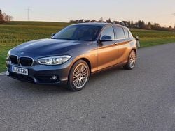 Grau Gebraucht 2016 BMW 125 Sport Line Kleinwagen | 17.300 € (Fairer Preis)