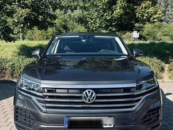 Grau Gebraucht 2019 VW Touareg SUV | 29.000 € (Guter Preis)