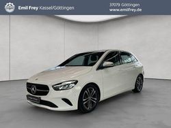 Weiß Gebraucht 2024 Mercedes B200 Advanced Van / Kleinbus | 30.320 € (Guter Preis)
