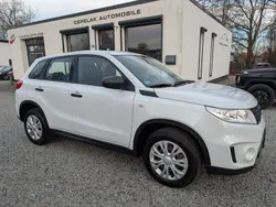 Weiß Gebraucht 2017 Suzuki Vitara Club SUV | 9.990 € (Superpreis)