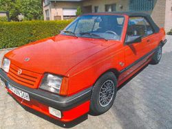 Rot Gebraucht 1983 Opel Ascona Cabrio | 5.999 €