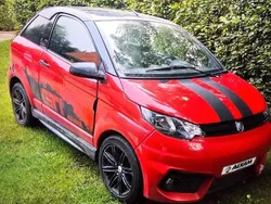 Rot Gebraucht 2017 Aixam Microcar Kleinwagen | 4.500 € (Superpreis)