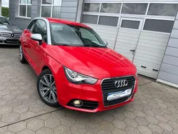 Rot Gebraucht 2014 Audi A1 Ambition Kleinwagen | 11.900 € (Teuer)