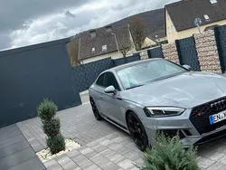 Grau Gebraucht 2018 Audi RS5 Ambiente Coupé | 48.790 € (Fairer Preis)