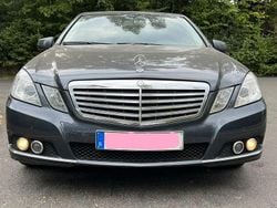 Grau Gebraucht 2009 Mercedes E220 Elegance Limousine | 5.990 € (Superpreis)