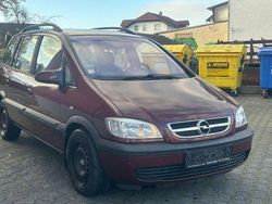 Rot Gebraucht 2003 Opel Zafira Van / Kleinbus | 1.299 € (Guter Preis)