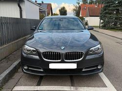 Grau Gebraucht 2015 BMW 520 Kombi | 9.999 € (Guter Preis)
