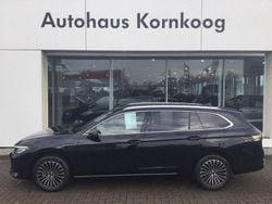 Schwarz Neu 2025 VW Passat Elegance Kombi | 42.990 € (Superpreis)