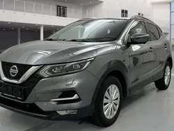 Grau Gebraucht 2021 Nissan Qashqai Tekna SUV | 19.900 € (Fairer Preis)