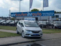Silber Gebraucht 2018 Opel Zafira Edition Van / Kleinbus | 14.999 € (Superpreis)