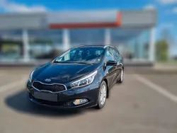 Schwarz metallic Gebraucht 2015 Kia Ceed Edition 7 | 10.650 € (Etwas zu teuer)