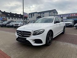 Weiß Gebraucht 2019 Mercedes E220 AMG line Limousine | 27.990 € (Guter Preis)