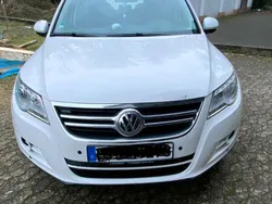 Weiß Gebraucht 2011 VW Tiguan SUV | 7.500 €