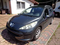 Grau Gebraucht 2009 Peugeot 207 Filou Limousine | 1.490 € (Guter Preis)