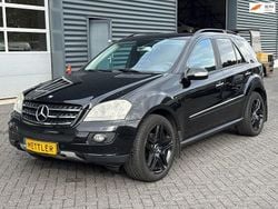 Schwarz Gebraucht 2006 Mercedes 280 AMG SUV | 5.950 € (Etwas zu teuer)
