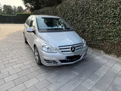 Silber Gebraucht 2011 Mercedes B160 Van / Kleinbus | 6.200 € (Guter Preis)