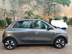 Grau Gebraucht 2017 Renault Twingo LIMITED Kleinwagen | 5.990 € (Guter Preis)