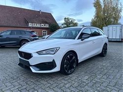 Candy weiß Gebraucht 2023 Cupra Leon Kombi | 27.775 € (Fairer Preis)
