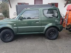 Grün Gebraucht 2015 Suzuki Jimny SUV | 14.950 € (Etwas zu teuer)