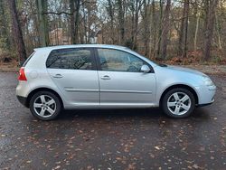 Silber Gebraucht 2008 VW Golf VI United Limousine | 2.990 € (Superpreis)