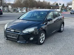 Schwarz Gebraucht 2012 Ford Focus Champions Edition Limousine | 2.999 € (Superpreis)