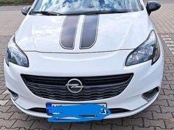 Weiß Gebraucht 2017 Opel Corsa Color Edition Limousine | 6.700 € (Guter Preis)