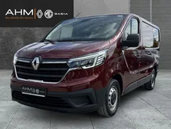 Rot Gebraucht 2024 Renault Trafic Komfort Van | 28.990 €