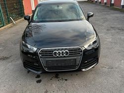 Schwarz Gebraucht 2013 Audi A1 Sportback Kleinwagen | 10.200 €