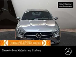 Grau Gebraucht 2024 Mercedes A250 Advanced Plus Limousine | 29.990 € (Superpreis)