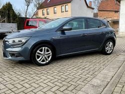 Gebraucht 2016 Renault Mégane IV Bose Edition Limousine | 8.999 € (Guter Preis)