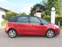 Rot Gebraucht 2011 Citroën C4 Picasso Exclusive Van / Kleinbus | 2.980 € (Fairer Preis)