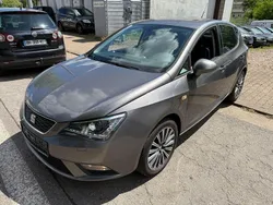 Grau Gebraucht 2015 Seat Ibiza CONNECT Limousine | 7.290 € (Fairer Preis)