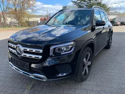 Schwarz Gebraucht 2022 Mercedes GLB200 SUV | 24.400 € (Fairer Preis)