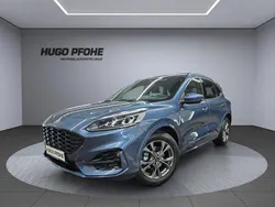 Blau Gebraucht 2023 Ford Kuga ST-Line SUV | 26.240 € (Guter Preis)