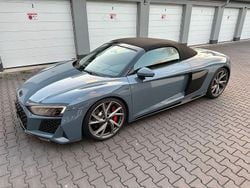 Grau Gebraucht 2021 Audi R8 Spyder Sport Cabrio | 127.900 € (Superpreis)