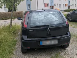 Schwarz Gebraucht 2004 Opel Corsa Kleinwagen | 500 € (Superpreis)