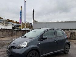 Grau Gebraucht 2008 Toyota Aygo Kleinwagen | 2.800 € (Fairer Preis)