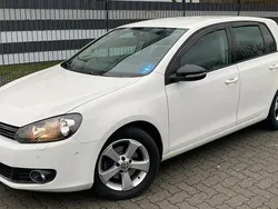 Weiß Gebraucht 2012 VW Golf VI Limousine | 6.900 € (Fairer Preis)