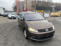 Braun Gebraucht 2011 VW Sharan Comfortline Van / Kleinbus | 8.950 € (Fairer Preis)