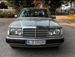 Andere farben Gebraucht 1989 Mercedes E230 Limousine | 11.500 €