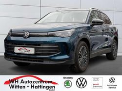 Nightshade blue metallic Gebraucht 2025 VW Tiguan Goal SUV | 34.970 € (Superpreis)