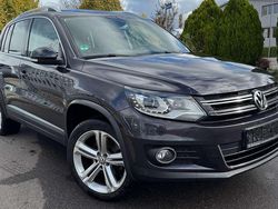 Kryptongrau Gebraucht 2015 VW Tiguan LOUNGE SUV | 9.700 € (Guter Preis)